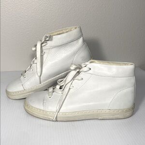 A.P.C. Ankle Sneakers EU 39 US 9 Lace Up Leather Round Toe Off White High Top